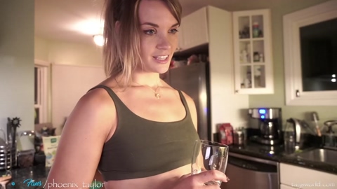 phoenix_taylor  16-11-2022
